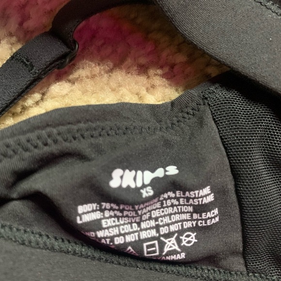 COPY - New with tags skims bra - Picture 3 of 3